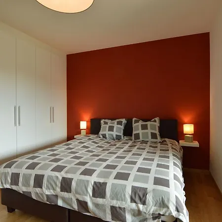 Apartment Modern In With Lake View Robertville