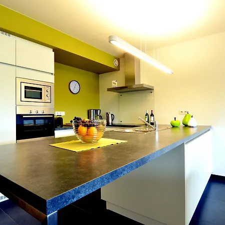 Modern In With Lake View